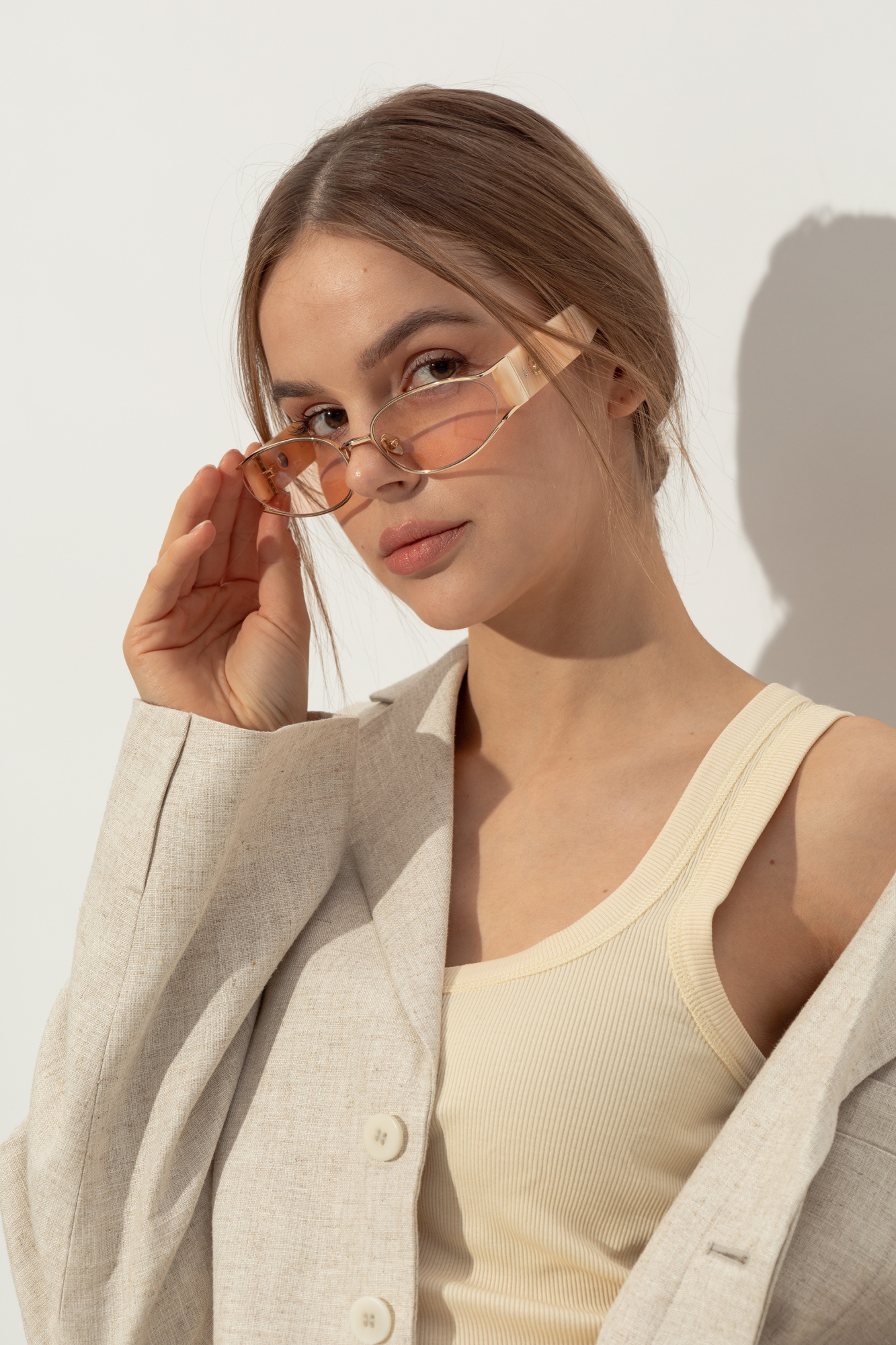 小物 Linda Farrow Sunglasses Sunglasses Linda Farrow , 37 400 uah, | Buy in SANAHUNT Luxury